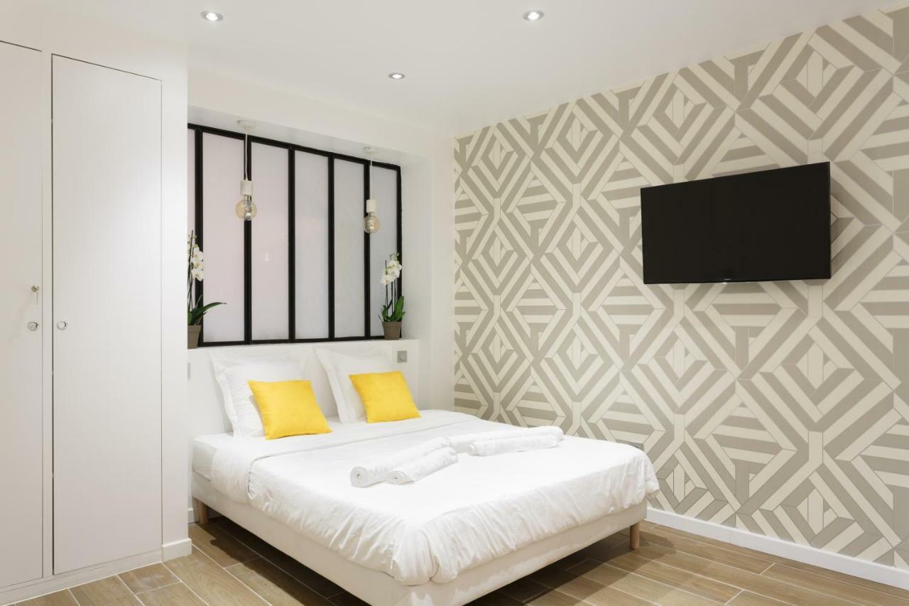 Ferienwohnung Lovely Place In A Quiet Area Between Invalides Et Eiffel Tower Paris Exterior foto